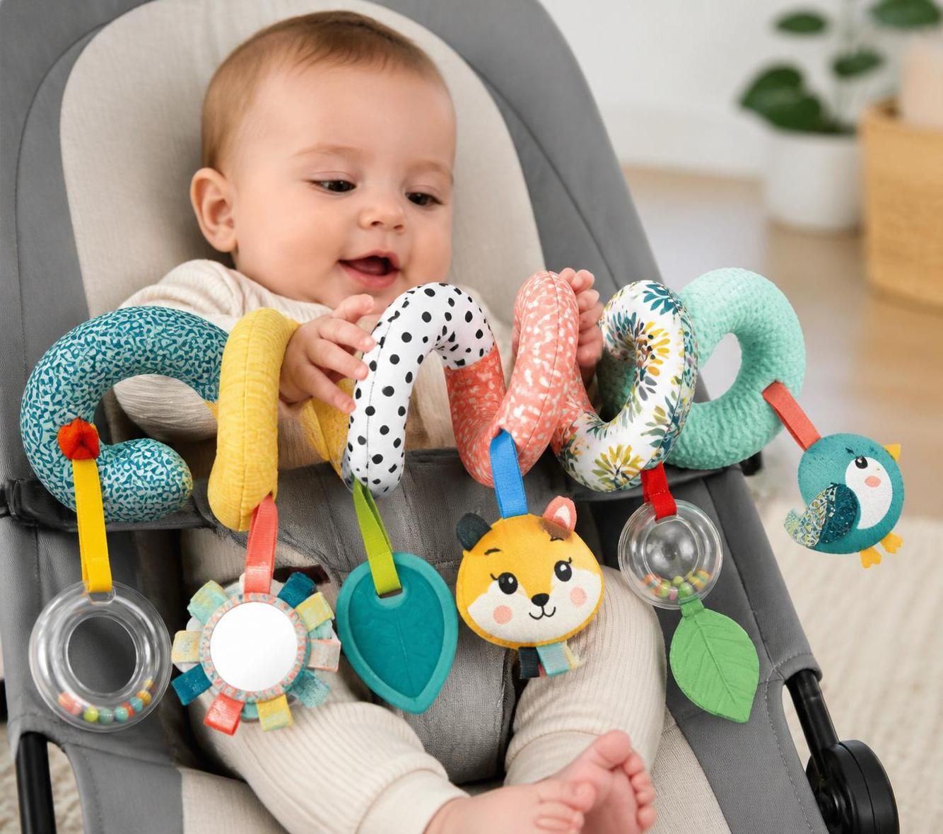 découvrez comment comprendre la spirale d'activité chez bébé pour mieux l'accompagner au quotidien et favoriser son développement harmonieux.