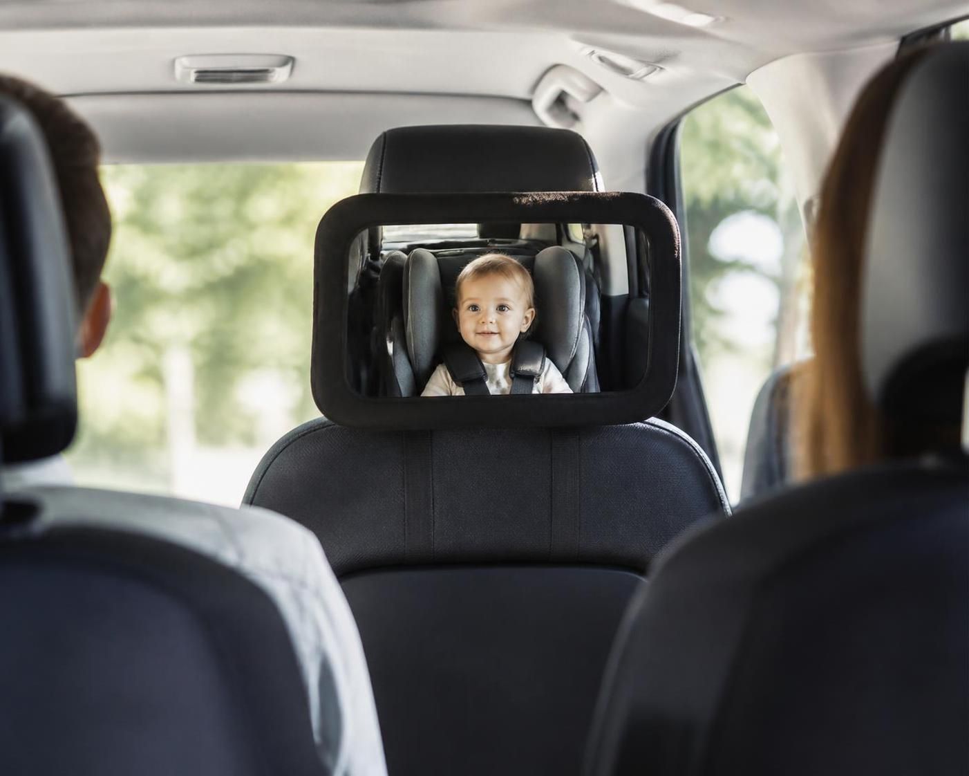 découvrez comment choisir le meilleur miroir voiture bébé pour assurer la sécurité de votre enfant lors de vos trajets. guide complet des modèles adaptés et conseils pratiques.